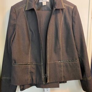 Women’s 2 piece Suit